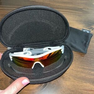 Oakley Radar: Sporty Sunglasses with Red and Yellow Lenses